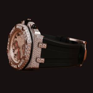 Montre pour homme avec bracelet noir tendance, style hip-hop, diamant moissanite exclusif, date automatique et fonctions multifonctions. - Product Image 3