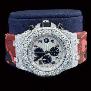 Montre de luxe pour homme entièrement sertie de diamants, avec bracelet blanc, montre à quartz de marque de créateur, montre tendance en moissanite, logo personnalisé - Product Image 2