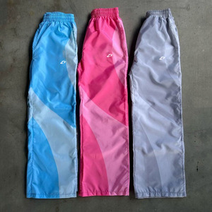 กางเกงแทร็คสีสันตัดกันทรงโค้งสำหรับผู้ชาย เอวยางยืด ทรงหลวม น้ำหนักเบา กันลม ดีไซน์มินิมอล สตรีทแวร์ สั่งซื้อจำนวนมาก - Product Image 3