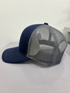 Gorras de malla tipo trucker de 6 paneles Four Seasons, lisas, transpirables, de tela CVC, para deportes al aire libre, OEM Vietnam, unisex, para golf. - Product Image 3