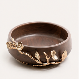Tazón para servir hecho a mano con madera de acacia y detalles florales de latón dorado de lujo, ecológico, grande, decorativo, para ensaladas y frutas. - Product Image 3