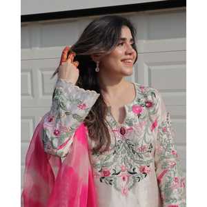 Conjunto de Fiesta Elegante y Ecológico para Mujer, Diseño de Alta Costura, Top y Pantalón de Chifón con Hermosa Dupatta - Product Image 5