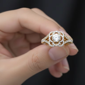 Anillo de Joyería de Moda de Oro con Diamantes y Flores Delicadas para Mujer, Regalo de Aniversario - Product Image 5