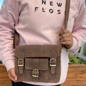 Wholesale High-Quality Factory Custom Full Grain Leather Shoulder <b>Bag</b> Classic Fashionable Vintage <b>Crossbody</b> Unisex Messenger <b>Bag</b> - Product Image 2