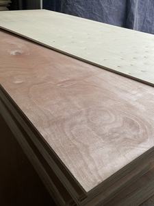 Encuentra madera contrachapada similar con núcleo 100% de abedul o eucalipto para construcción y muebles para el hogar - Product Image 3