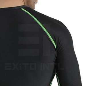T-shirt de compression haute performance pour homme, écologique, anti-humidité, pour la gym et le fitness, en Spandex/Polyester, coupe classique, vêtement de sport - Product Image 4