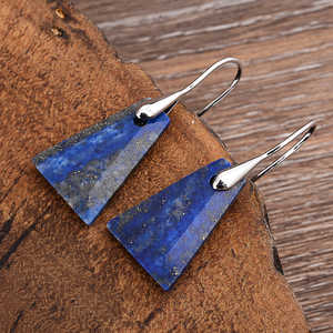 Boucles d'oreilles pendantes en forme de pyramide avec serti clos en lapis-lazuli, style mode européenne et américaine, pour occasions festives - Product Image 3