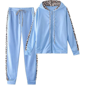 Survêtement personnalisé en gros pour femme, coupe ajustée en molleton bouclette, vêtements de sport personnalisés, jogging en coton épais uni pour femme - Product Image 4