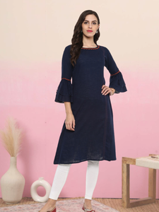 Kurta en coton bleu uni pour femme, coupe trapèze, avec manches cloche et col rond, conçu pour un usage quotidien décontracté et ethnique. - Product Image 5