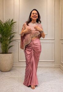 Lehenga Choli de Seda Crepe Premium Estilo Boutique Indio, Traje Tradicional para Fiestas y Bodas, Ropa Festiva para Mujer con Bordado y Lentejuelas - Product Image 2