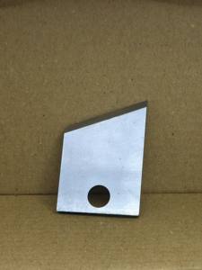Lame de coupe fixe en carbure de tungstène pour broyeur de plastique abrasif, pièces à haute résistance des bords - Product Image 2