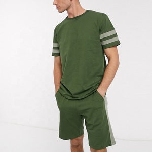 Conjunto de Verano para Hombre, Informal, Transpirable, Talla Grande, Estilo Urbano, Conjunto de Camiseta y Pantalones Cortos de Secado Rápido - Product Image 1