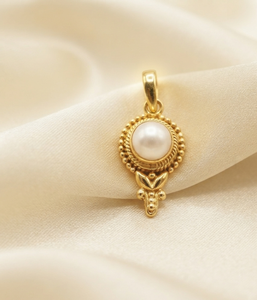 Colgante Minimalista de Plata de Ley 925 con Perla de Agua Dulce y Baño de Oro Rosa, Joyería Religiosa para Mujer, Regalo - Product Image 3