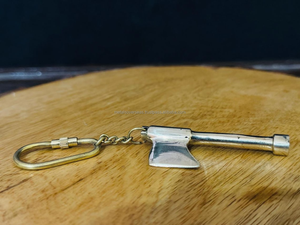 Llavero Clásico de Latón Sólido, Porta Llaves de Metal Resistente para Regalo y Uso Promocional - Product Image 5