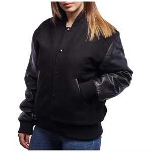 Chaqueta Varsity Negra para Mujer, Estilo Moderno, con Mangas de Cuero Sintético, Cuello Alto, Cierre de Botón, Chaqueta Letterman para Adultos - Product Image 1