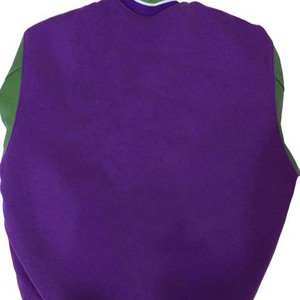 Chaqueta Varsity para Mujer en Color Morado con Mangas de Cuero Verde y Bordado de Letra E en Chenilla - Product Image 3