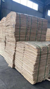 Chapa facial de la mejor calidad, uso para hacer madera contrachapada, tecnología de corte rotativo, chapa de núcleo de madera de goma - Product Image 6