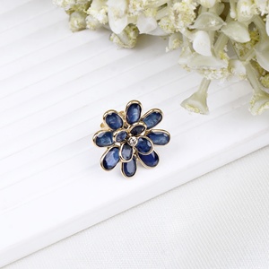 Boucles d'oreilles pendantes pour femme en or jaune massif 18 carats avec saphir bleu naturel précieux, faites à la main, bijoux classiques, cadeau de fête - Product Image 5