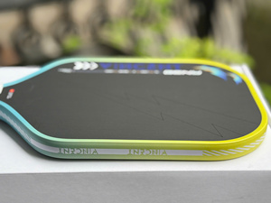 Raquette de pickleball EAVX OEM Gen 4 T700 en fibre de carbone sans bordure, noyau en nid d'abeille, épaisseur 16 mm, légère, logo personnalisé - Product Image 5