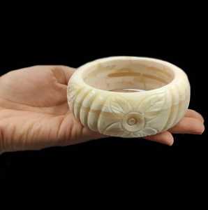 ชุดกำไลข้อมือทำมือจากวัสดุออร์แกนิกที่เป็นมิตรกับสิ่งแวดล้อม ลายครีมดำลายเส้น ศิลปะพื้นบ้าน รูปทรงวงรี งานฝีมือที่ทนทาน - Product Image 5