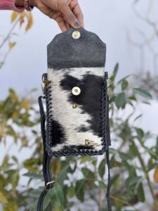 Véritable Fourrure De Vachette Handtooled Sculpture Turquoise Pierre Sling Sac En Cuir Petite Taille Téléphone Sac À Main et Sac À Main Wristlet Pouch - Product Image 5