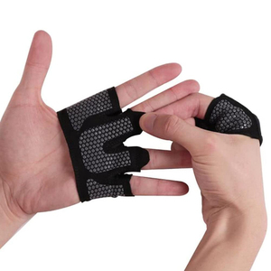 Breathable Gym Fitness Gloves with Non <b>Slip</b> Silicone Padding, Weight Lifting Workout Gloves for Training and Strength Training - Product Image 2