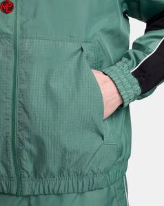 Ensemble de survêtement d'été respirant pour hommes et jeunes, coupe-vent et short, couleur unie, design personnalisé, avec détails contrastants - Product Image 4