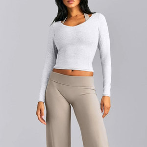 Camiseta Deportiva 2 en 1 para Mujer, Manga Larga, Diseño de Top Corto, Ajuste Holgado, Material Acanalado Transpirable, para Entrenamiento Informal - Product Image 3