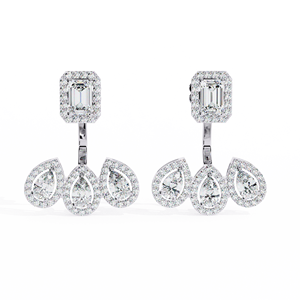 Boucles d'oreilles pendantes en or blanc 18 carats avec moissanite taille émeraude et halo en forme de poire, idéales pour un cadeau de mariage - Product Image 4