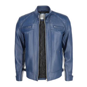 Chaqueta de cuero metálico a la moda para hombre con un acabado liso. - Product Image 1