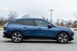 BMW iX xDrive50 ปี 2022 มือสอง ขายดี - Product Image 2