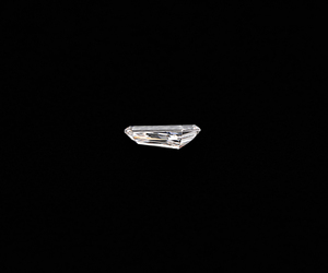 OM GEMS Diamante Cultivado en Laboratorio de 0.32 Ct, Corte Escudo Único, Color CVD E-F, Perforado con Láser, Certificado IGI, Piedra Suelta para Joyería - Product Image 6