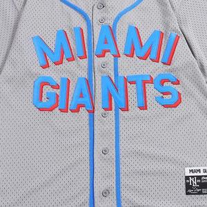 Camiseta de béisbol de malla personalizada estilo retro para hombre, camisa deportiva transpirable con botones, logotipo bordado personalizado - Product Image 6