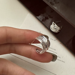 Pendientes de plata de ley s925 de varias líneas, estilo de diseño arquitectónico japonés y coreano, pendientes curvos artísticos simples. - Product Image 2