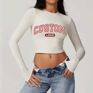 Camiseta de algodón para mujer, corte ajustado, con logo personalizado, manga corta, estilo casual Y2K, top informal. - Product Image 5