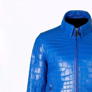 Chaqueta de Cuero Premium Azul con Grabado Croco, Chaqueta de Motociclista de Cuero Genuino, Ropa Exterior de Moda Personalizada para Hombre, Venta al Por Mayor - Product Image 3