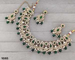 PingBling Emerald Green Kundan Bridal Necklace <b>Set</b> with Matching Earrings, Pearl Drop <b>Indian</b> Wedding Jewelry - Product Image 1