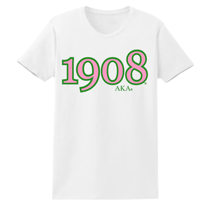 AKA ปีก่อตั้ง 1908 เสื้อยืดสีขาวปักลาย คอตตอนพรีเมียม คอกลม แขนสั้น นุ่ม ระบายอากาศได้ดี เสื้อยืดลำลองสำหรับทุกเพศ - Product Image 1