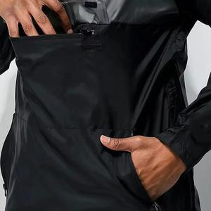 Chaqueta cortavientos impermeable reflectante y ligera para hombre, diseño OEM. - Product Image 3