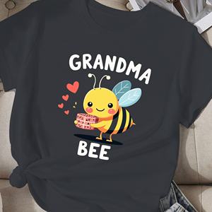 T-shirt pour femmes GRANDMA BEE - Product Image 3