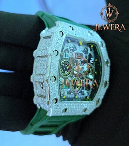 Montre en caoutchouc Mossinate au design unique avec diamants, élégante et confortable, montre de luxe pour hommes et femmes élégants - Product Image 4
