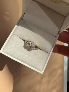 Bague de luxe pour femme en or 14 carats avec diamant de laboratoire certifié Toi et Moi de 2,00 carats, taille poire et ovale - Product Image 2