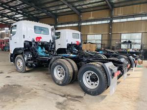 Camión Tractor HINO 700 Usado en Buenas Condiciones, Camión Tractor HINO 700 6x4 de Servicio Pesado en Venta - Product Image 5