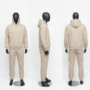 Nouvel ensemble de survêtement design 2026 de haute qualité avec sweat à capuche et veste pour la gym ou la course à pied - Product Image 1