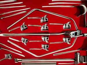 Sistema de Retractores Quirúrgicos Ortopédicos Manuales de Acero Inoxidable de Calidad Premium con Marco Tipo Wishbone y Cuchillas Reutilizables - Product Image 6