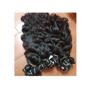 Extensiones de Cabello Humano Natural al por Mayor, Cabello Indio 100% Natural sin Procesar, Cabello Virgen Rizado Indio - Product Image 1