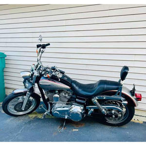 Motocyclette Harley-Davidson Dyna Super Glide Cruiser d'occasion 2009, personnalisée, d'origine américaine, à vendre - Product Image 1