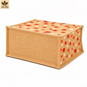 ถุงช้อปปิ้งทำจากปอกระเจาเคลือบลามิเนต ขนาด 30x30x15 ซม. สำหรับร้านขายของชำ รับทำโลโก้ตามสั่ง ขายส่ง OEM แบรนด์ส่วนตัว รุ่น PH-JT-19 - Product Image 3