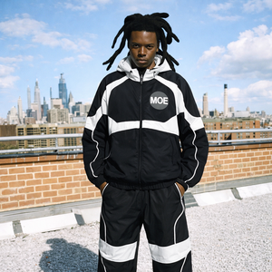 Ensemble survêtement coupe-vent personnalisé en nylon réfléchissant avec sweat à capuche et pantalon de jogging pour homme - Product Image 6