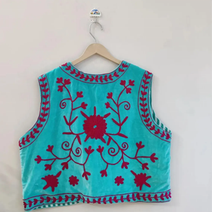Blue Velvet Short Vintage Suzani Vest Jacket | Velvet Suzani Sleeveless <b>Waist</b> <b>Coat</b> | Floral Velvet Suzani Vest - Product Image 2